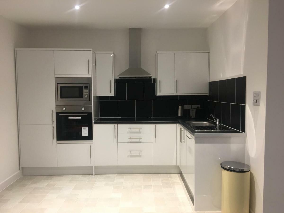 Somerville Apartments London Heathrow ヒースロー エクステリア 写真